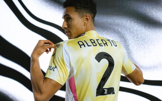 Calciomercato Juventus, Alberto Costa ufficiale fino al 2029 | Sky Sport