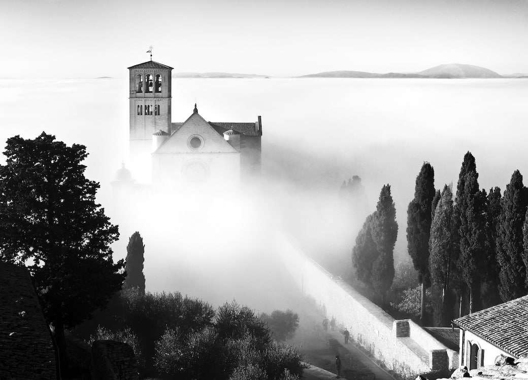 Elio Ciol, La densità del silenzio, Assisi, 2009 © Elio Ciol, courtesy MUNAF - Museo Nazionale di Fotografia