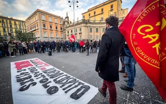Un momento del presidio di solidarietà a Napoli per Alfredo Cospito, Napoli, 4 febbraio 2022. ANSA/CESARE ABBATE