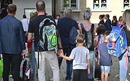 Sicilia, 7mila studenti senza autobus per andare a scuola