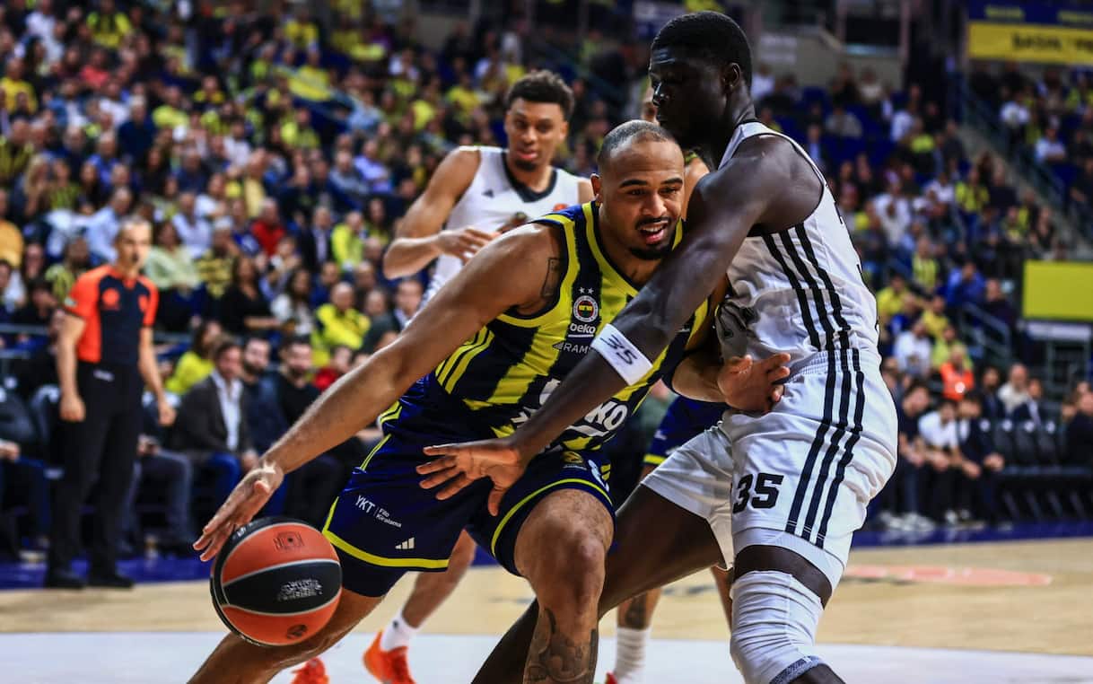 https://static.sky.it/editorialimages/29248865ee03d29f20ad2b27aaf4c714926ea478/skysport/it/basket/2025/11/25/fenerbahce-virtus-bologna-eurolega-risultato/Talen_Horton_Tucker_Getty_Fenerbahce.jpg?im=Resize,width=1218