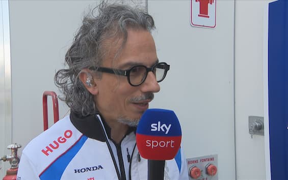 https://static.sky.it/editorialimages/295910a5d52efb19f36ea4c5f90d1aa0b4cdeadb/skysport/it/motori/formula-1/video/2025/06/13/f1-laurent-mekies-racing-bulls-intervista-gp-canada/mekies_gp_canada_screen.jpg?im=Resize,width=565