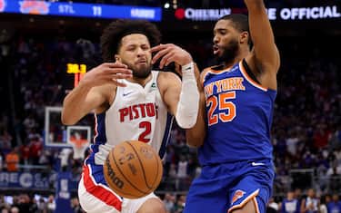 CADE CUNNINGHAM, TRIPLA DOPPIA STORICA MA NON BASTA