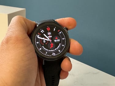 oneplus-watch-2-skytg24-01