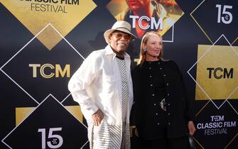 HOLLYWOOD, CALIFORNIA - APRIL 18: (L-R) Samuel L. Jackson and Uma Thurman attend the Opening Night Gala and 30th Anniversary Screening of "Pulp Fiction" during the 2024 TCM Classic Film Festival at TCL Chinese Theatre on April 18, 2024 in Hollywood, California. (Photo by Emma McIntyre/Getty Images for TCM)