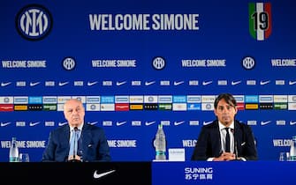 MILAN, ITALY - JULY 07: (L-R) Sport CEO Giuseppe Marotta of FC Internazionale, Head Coach Simone Inzaghi of FC Internazionale during the presentation press conference of Simone Inzaghi at Giuseppe Meazza Stadium on July 07, 2021 in Milan, Italy. (Photo by Mattia Ozbot/Inter via Getty Images)