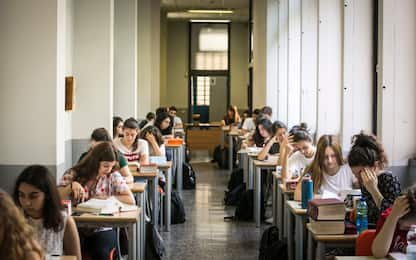 Maturità 2020, ecco come cambierà l’esame: prove Invalsi obbligatorie