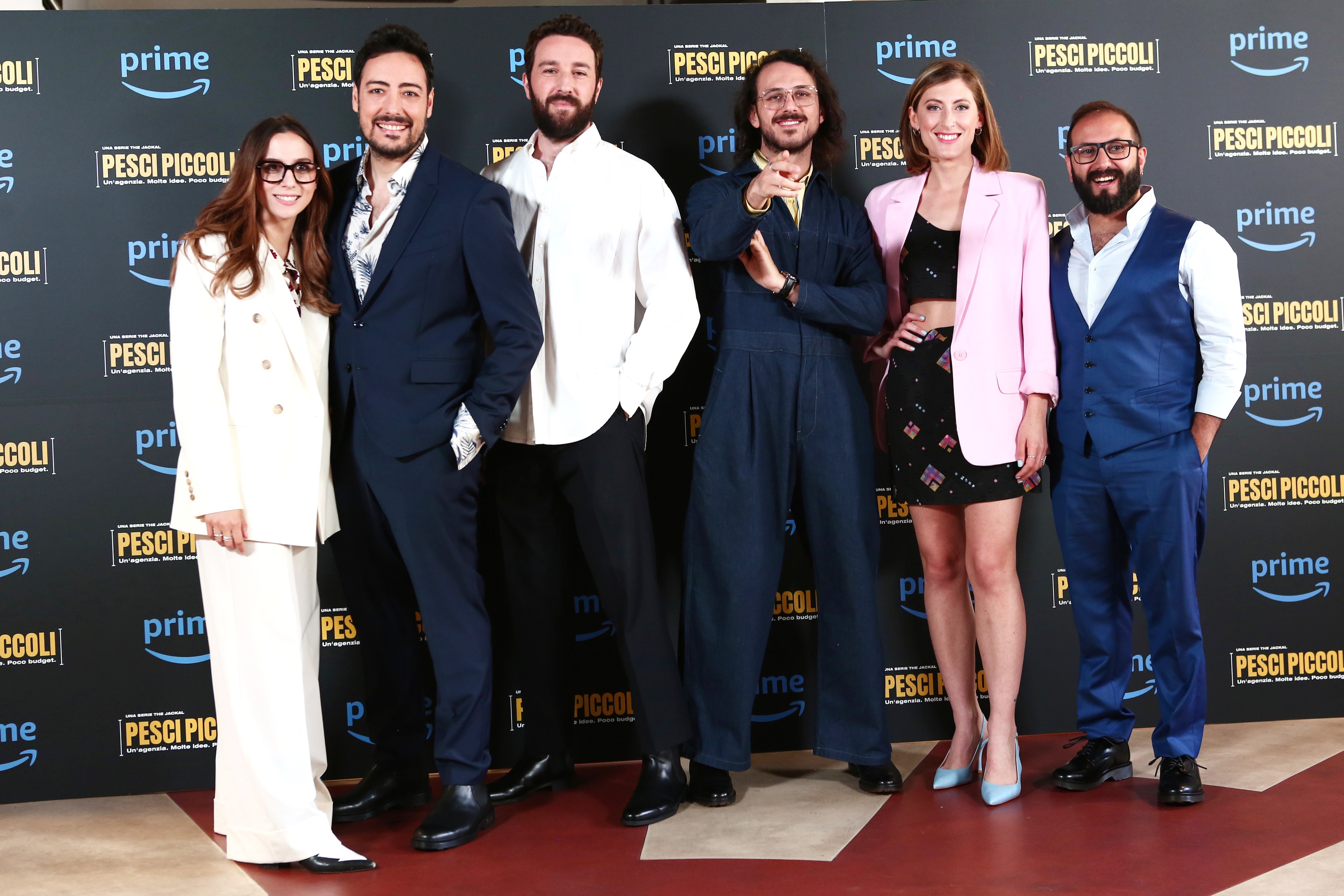 Pesci Piccoli, il cast della serie tv dei The Jackal