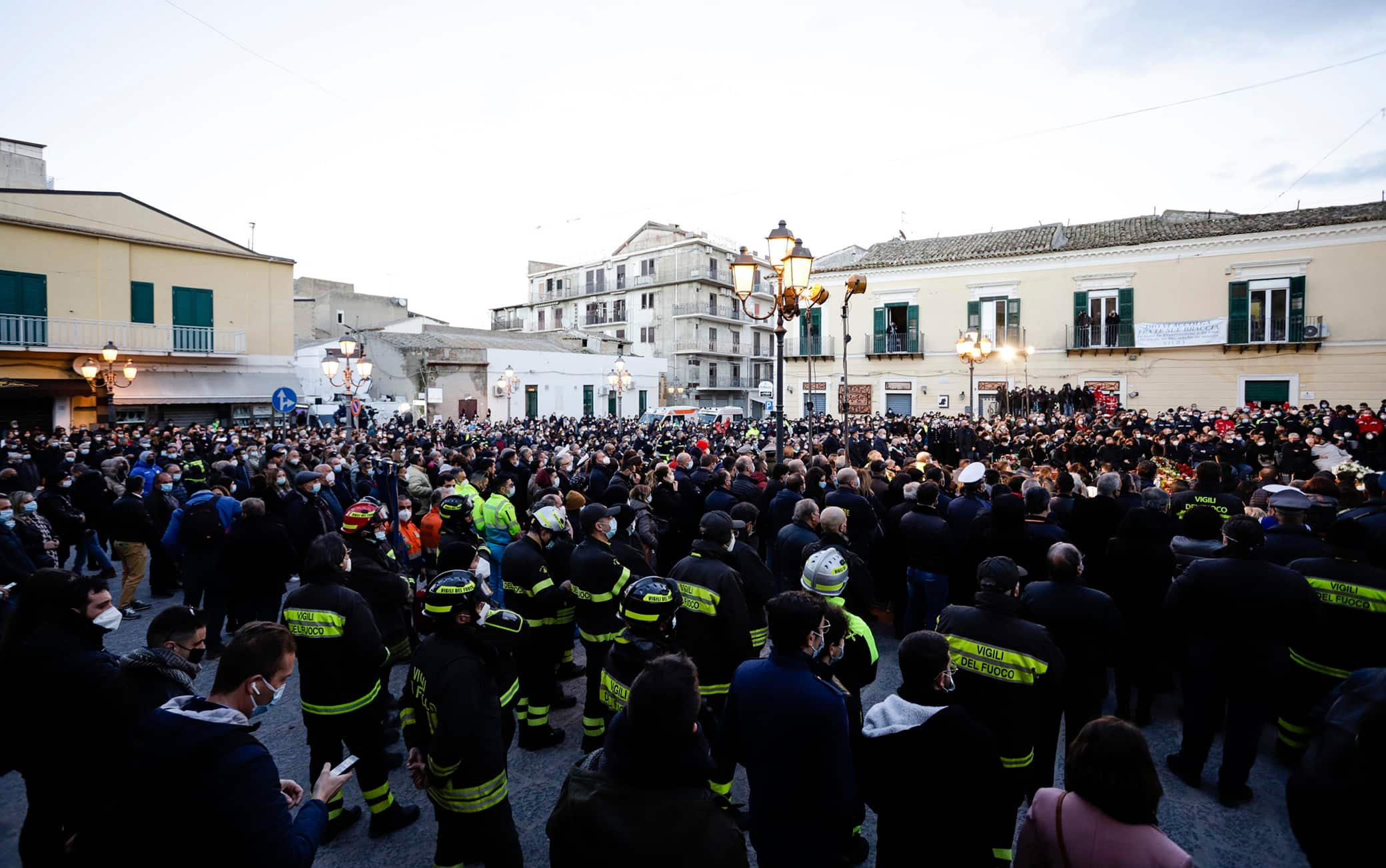 I funerali a Ravanusa