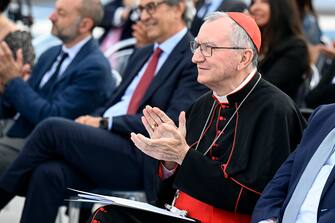 il segretario di Stato della Santa Sede, Cardinale Pietro Parolin, durante la cerimonia per i 30 anni della Fondazione Ceur, Camplus San Pietro, Roma, 25 maggio 2022. ANSA/RICCARDO ANTIMIANI
