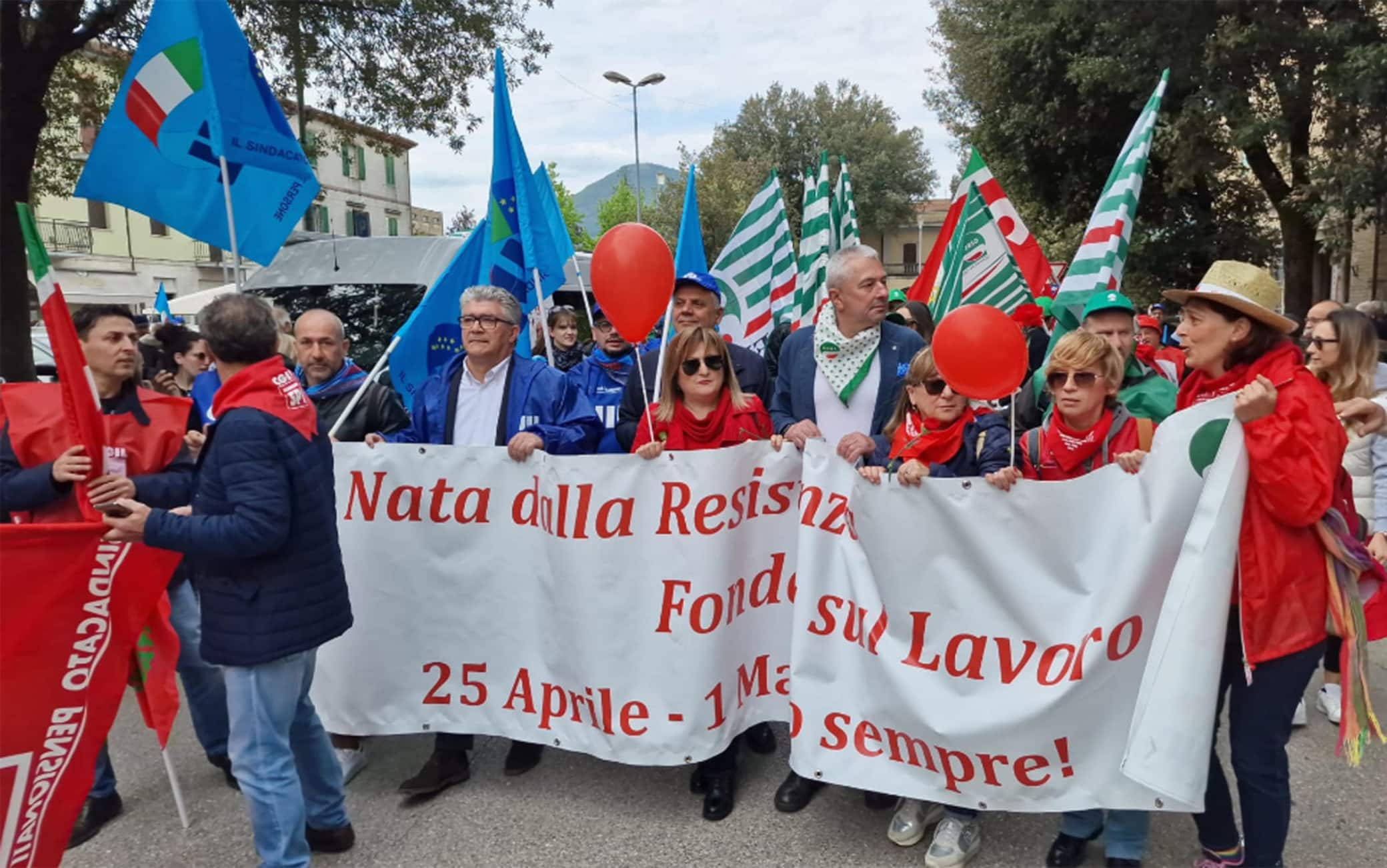 Primo Maggio, Cortei E Manifestazioni Per La Festa Dei Lavoratori. Foto ...