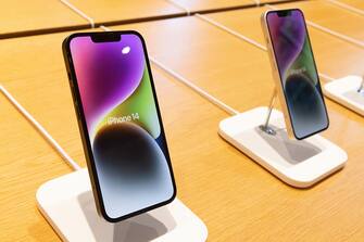 TOKYO, JAPAN - 2022/10/20: iPhone 14 on display inside Apple store in Marunouchi, Tokyo. (Photo by Stanislav Kogiku/SOPA Images/LightRocket via Getty Images)