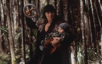 Lucy Lawless in una scena di Xena