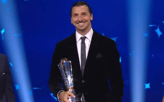Ibrahimovic premiato da Ceferin, il discorso | Sky Sport