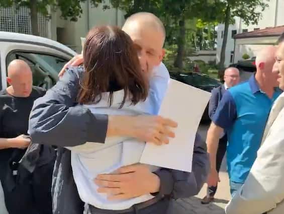 Bielorussia, scarcerato leader opposizione Tsikhanouski