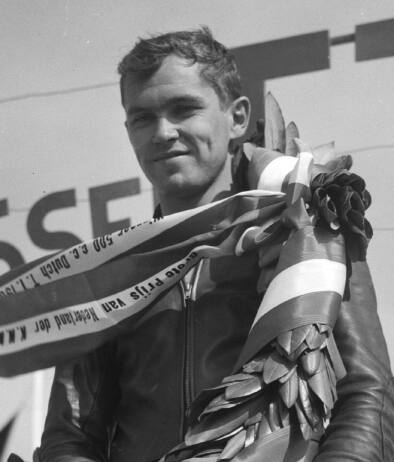 Gary Hocking sul podio di Assen nel 1961