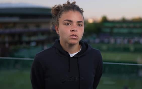 https://static.sky.it/editorialimages/2c20d32ee308e8b729ba34c9937e7589603cc338/skysport/it/tennis/video/2025/07/02/paolini-wimbledon-intervista-video/paolini_screen_4.jpg?im=Resize,width=565