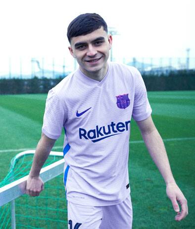 Barcellona svelata la nuova maglia da trasferta 2021 2022. FOTO e VIDEO Sky Sport