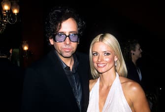 Tim Burton and Lisa Marie at premiere of 'Planet of the Apes,' New York, July 23, 2001. (Photo by Steve Eichner/Getty Images)