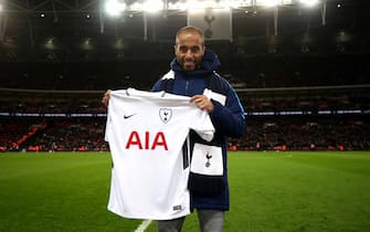 LONDON, ENGLAND - JANUARY 31: Lucas Moura of Tottenham Hotspur poses for a photo with his new Tottenham Hotspur shirt at half time during the Premier League match between Tottenham Hotspur and Manchester United at Wembley Stadium on January 31, 2018 in London, England.  (Photo by Tottenham Hotspur FC via Getty Images)