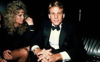 NEW YORK, NY - CIRCA 1981: Farrah Fawcett and Ryan O'Neal circa 1981 in New York City.  (Photo by Robin Platzer/IMAGES/Getty Images)
