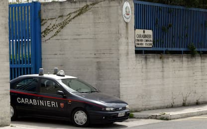 Bari, donna cade durante una lite e muore: arrestato il compagno