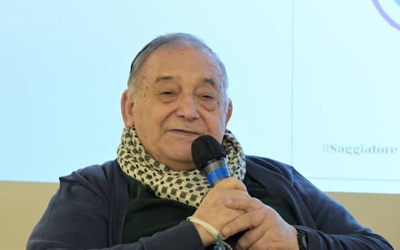 Morto Edoardo Boncinelli, il papà dei geni architetto Morto Edoardo Boncinelli, il papà dei geni architetto