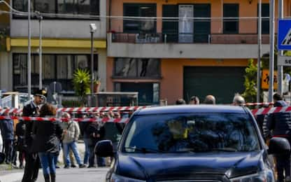 Terzigno, suicida l'uomo che ha sparato alla moglie davanti a scuola