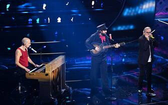 Vinicio Capossela, Giovanni Truppi