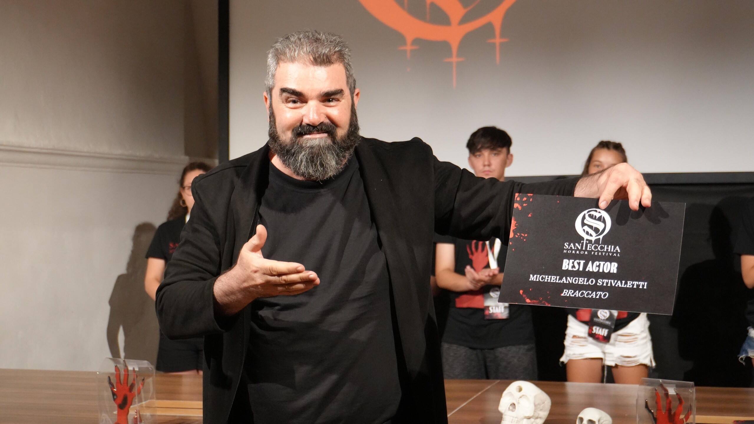 Eugen Neagu, regista del corto "Braccato", ha ritirato il premio per il miglior attore vinto da Michelangelo Stivaletti