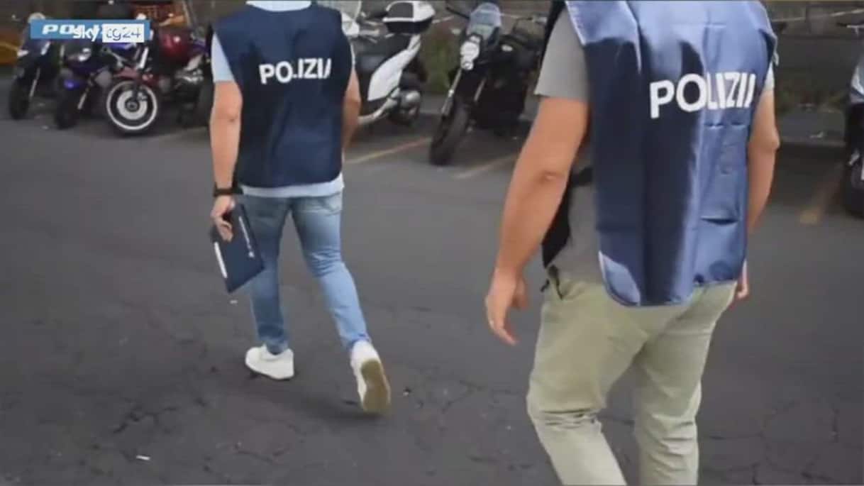 catania ex primario indagato per violenza sospeso