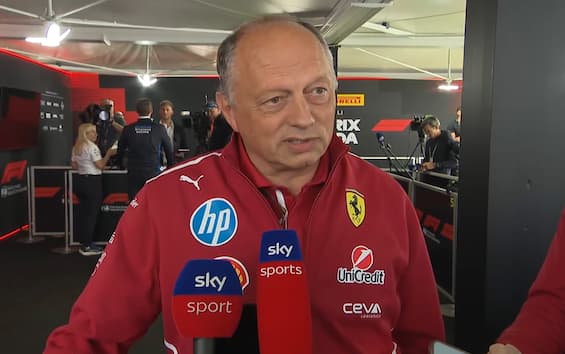 https://static.sky.it/editorialimages/2fc2a7702baa224d15dc29121be8b1f9c4299a64/skysport/it/motori/formula-1/video/2025/06/13/f1-vasseur-ferrari-gp-canada-intervista/vasseur_intervusta-stamp.jpg?im=Resize,width=565