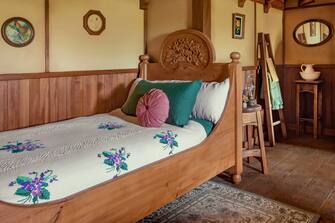 Air bnb / Hobbiton