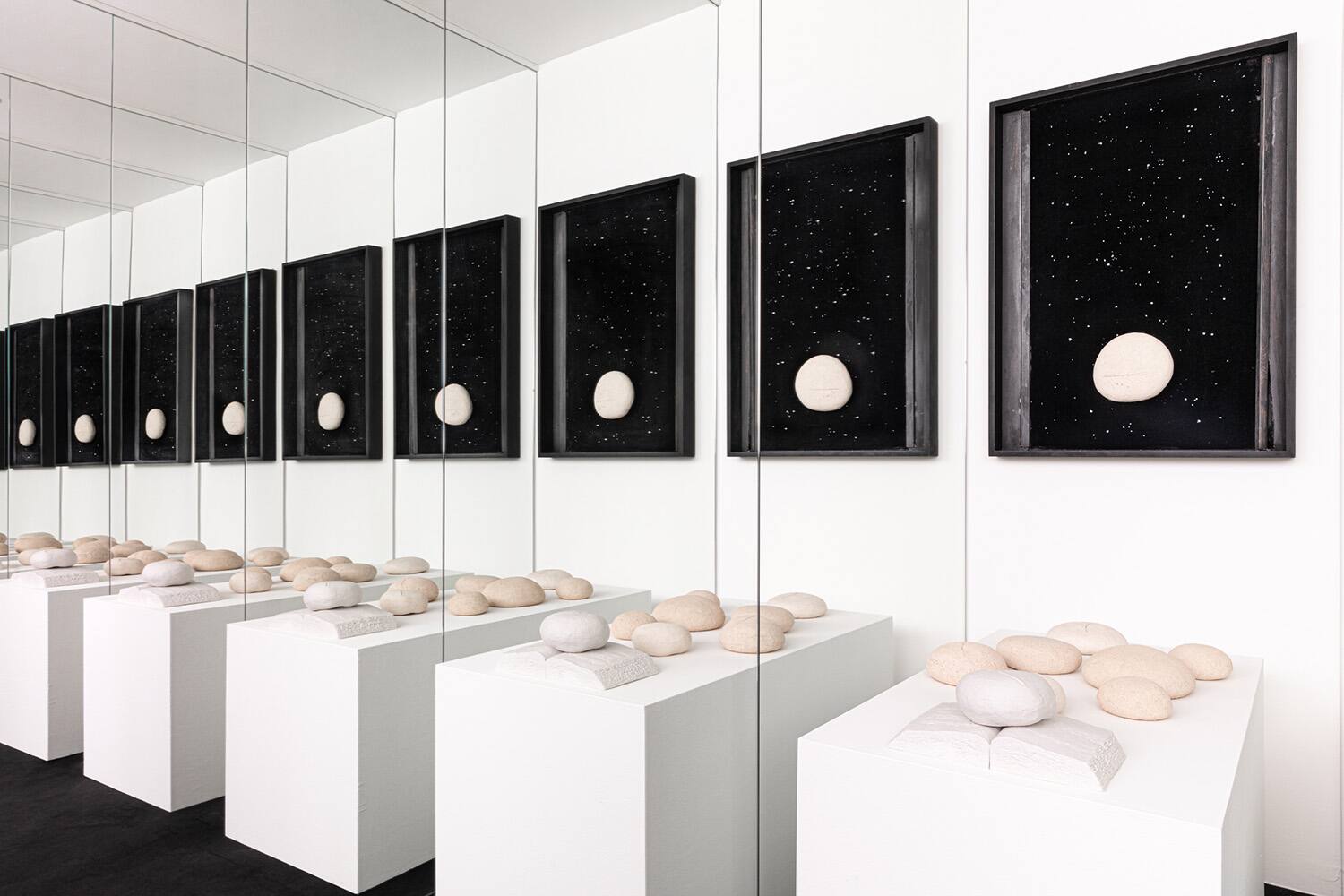 3_Maria-Lai_Fame-d_infinito_vista-installazione_Ph.-E.-Loi_S.-Melis_Arasolè_Courtesy-Fondazione-Stazione-dell_Arte.jpg