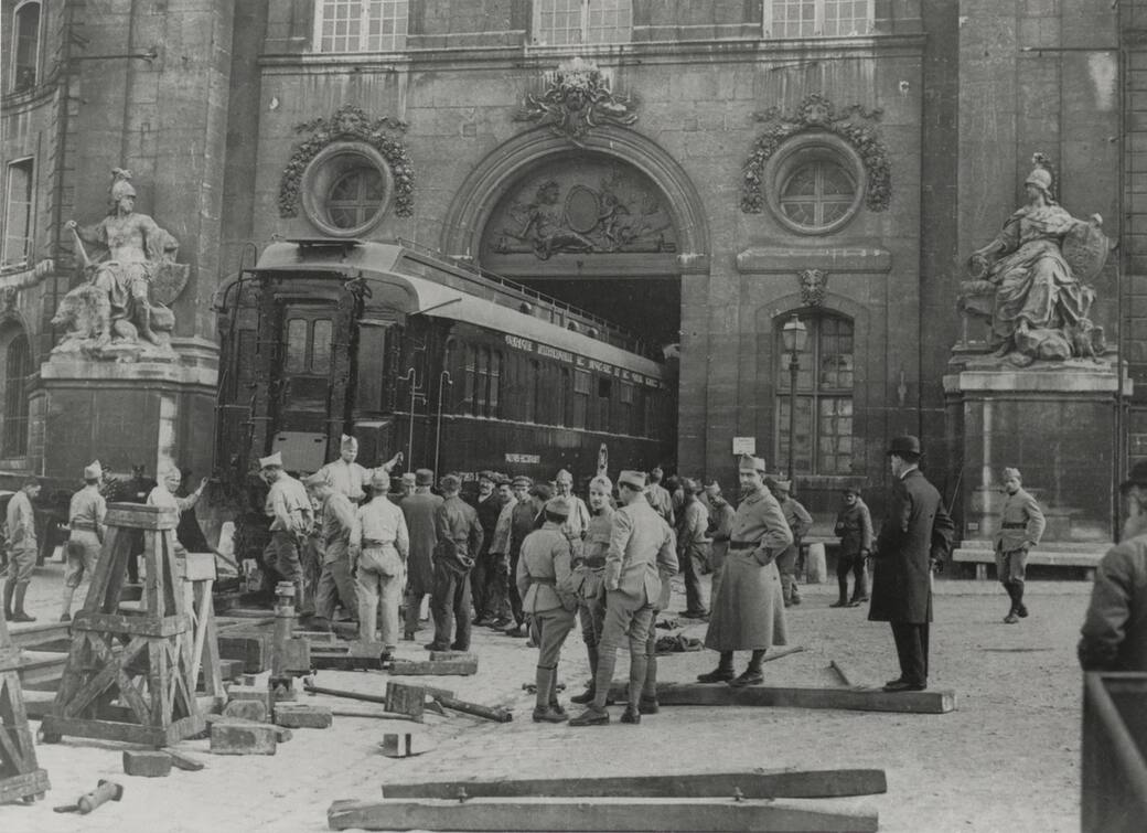 Vettura_della_Compagnie_Internationale_des_Wagons-Lits_n°_2419.jpg
