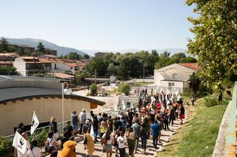 Corteo a Pescina per la morte dell'orsa Amarena