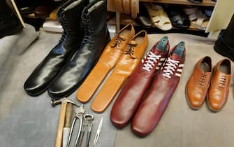coronavirus romania scarpe