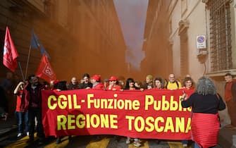 Manifestazione delle sigle sindacali Cgl Gil Fiom a Firenze in occasione dello sciopero Nazionale, Firenze, 23 Ottobre 2023.
ANSA/CLAUDIO GIOVANNINI