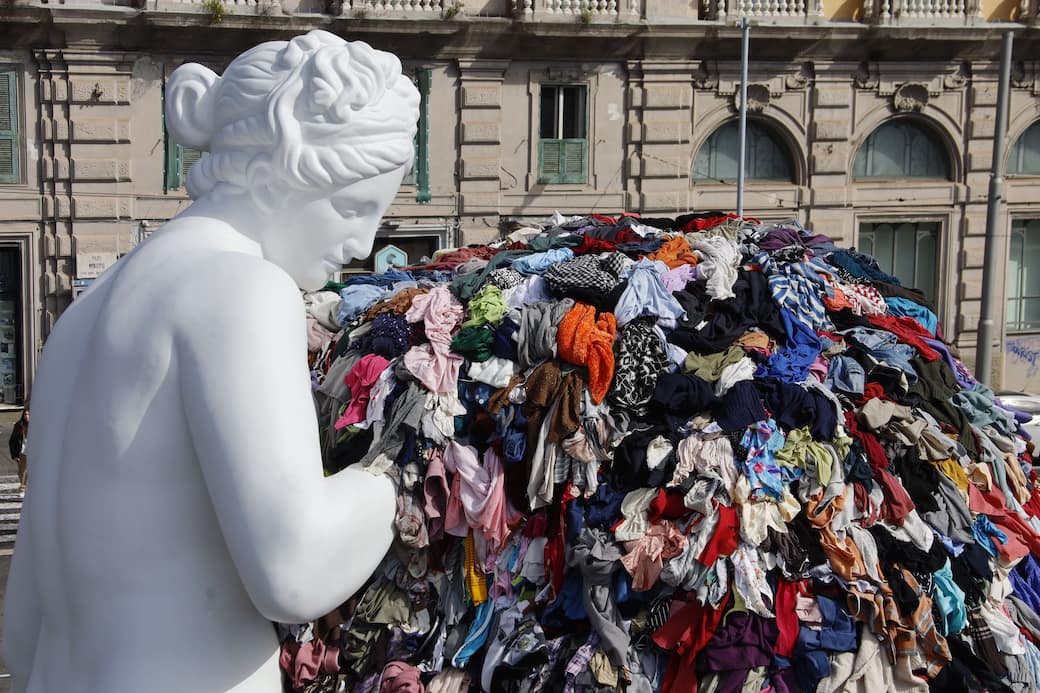 Michelangelo_Pistoletto_Venere_degli_Stracci_Napoli.jpg