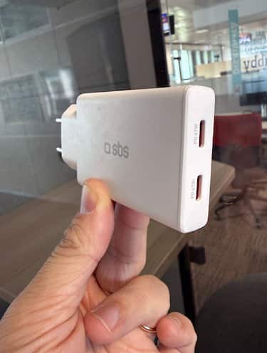 Extra Slim GaN Charger 67W