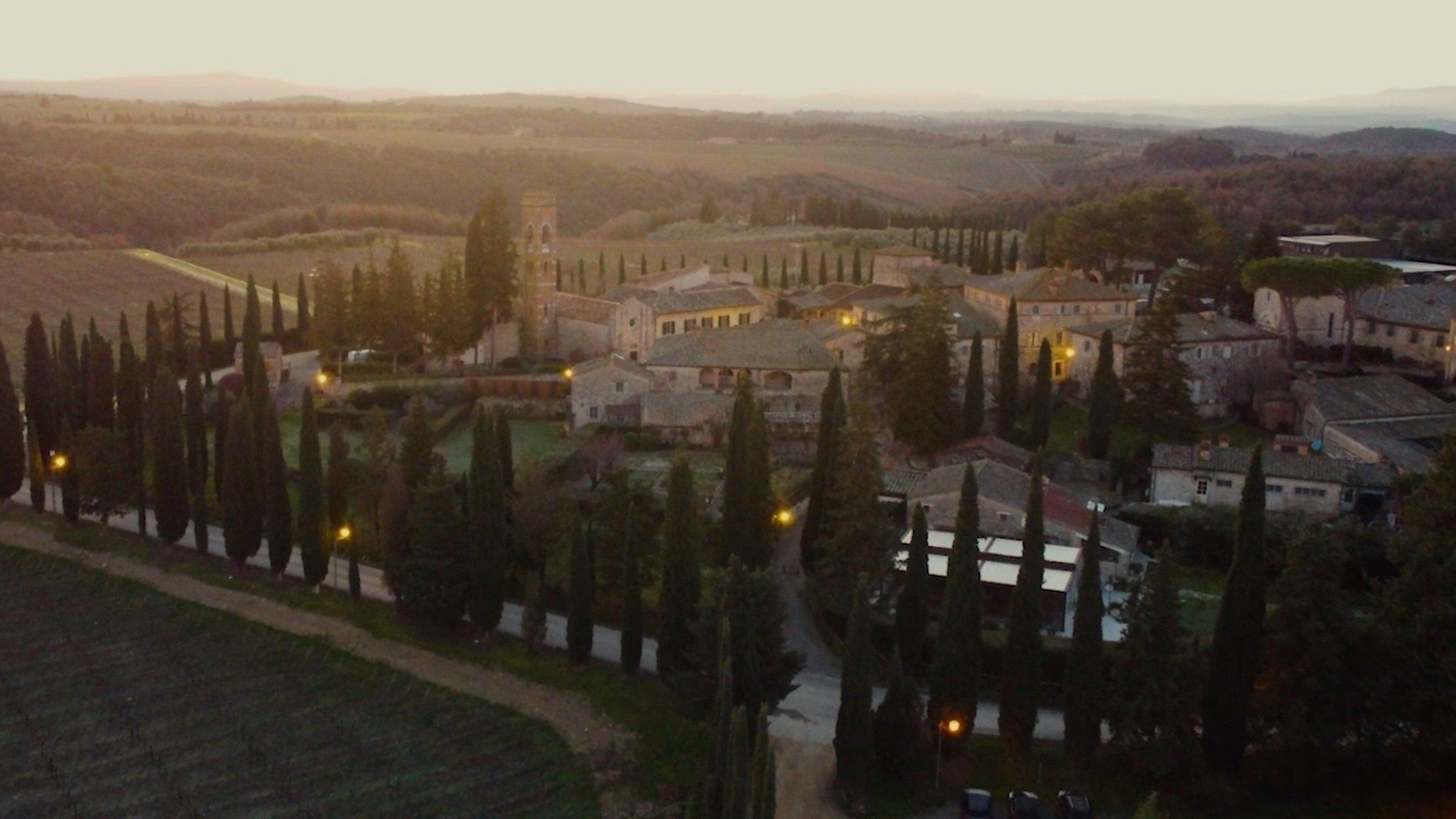Borgo_San_Felice_alba_11zon.jpg