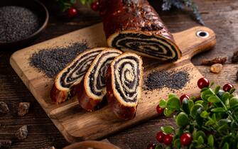 Homemade poppy seed roll cakes beigli or bejgli for Christmas table