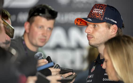 https://static.sky.it/editorialimages/33d5427edd492d92448b469ec3aa95d827475db0/skysport/it/motori/formula-1/video/2025/06/29/f1-verstappen-gp-austria-intervista/verstappen-ipa_ok_ok.jpg?im=Resize,width=565