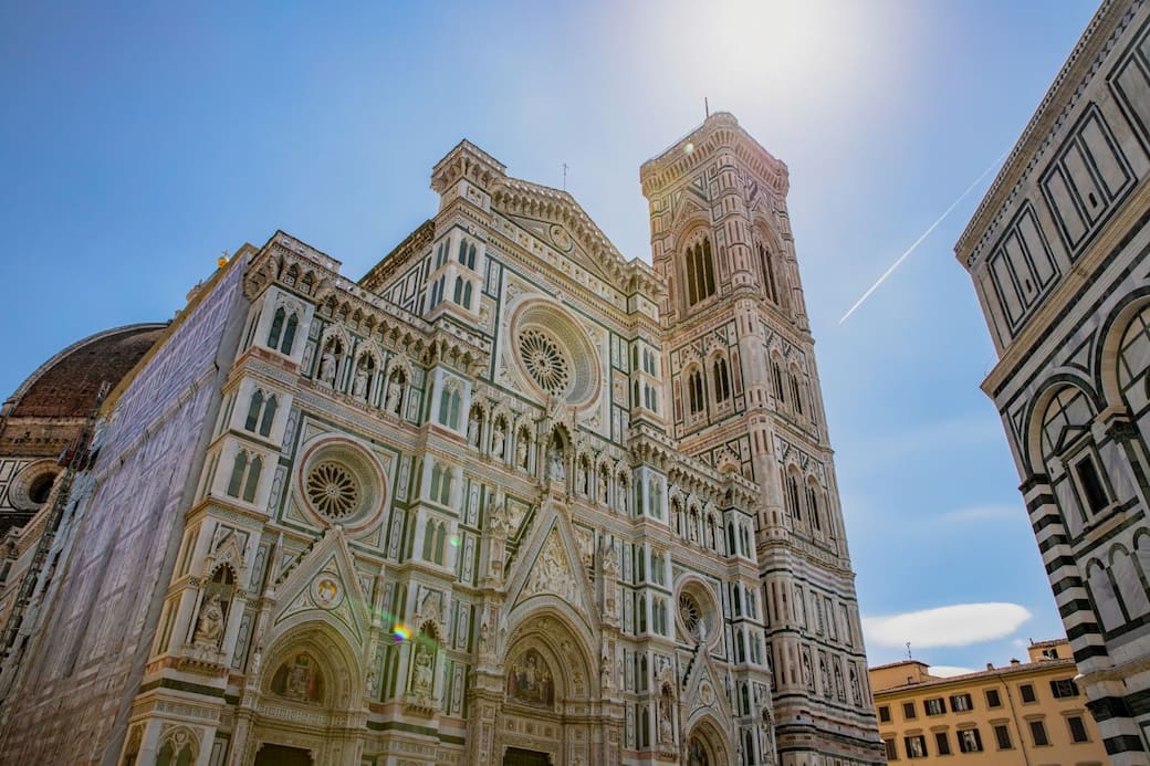 Firenze, Piazza del Duomo. Foto di Alexandra Smielova su Unsplash