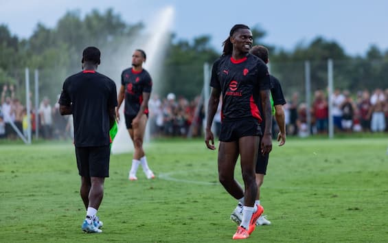 Milan, dopo l'amichevole con il Milan Futuro la partenza per Singapore: i convocati di Allegri