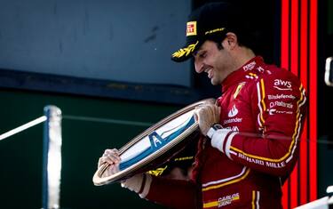 4) CARLOS SAINZ: 5 PODI