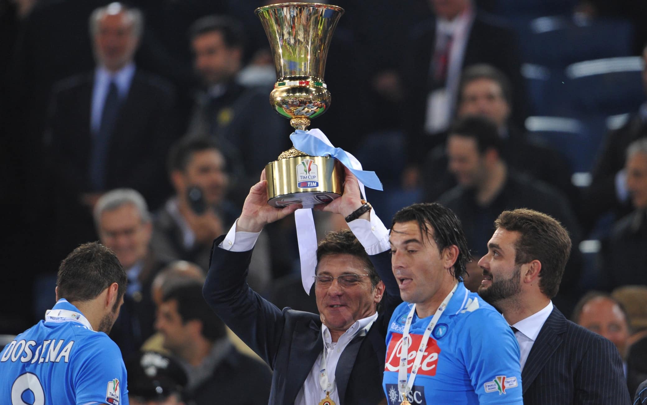 Mazzarri solleva la Coppa Italia 2011-2012