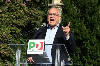 Rome's mayor Roberto Gualtieri, addresses supporters of the Italian left wing Democratic Party (PD) 'Partito Democratico' during a meeting called 'For a fairest future - there is an alternative' on November 11, 2023 at Piazza del Popolo in Rome. (Photo by Andreas SOLARO / AFP) (Photo by ANDREAS SOLARO/AFP via Getty Images)