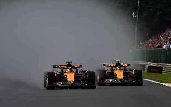 https://static.sky.it/editorialimages/3588e6056012e4841587dbcb65835cc941f927d8/skysport/it/motori/formula-1/video/2025/07/27/f1-gp-belgio-piastri-sorpasso-norris-video/f1_spa_sorpasso_mclaren_2025.jpg?im=Resize,width=565