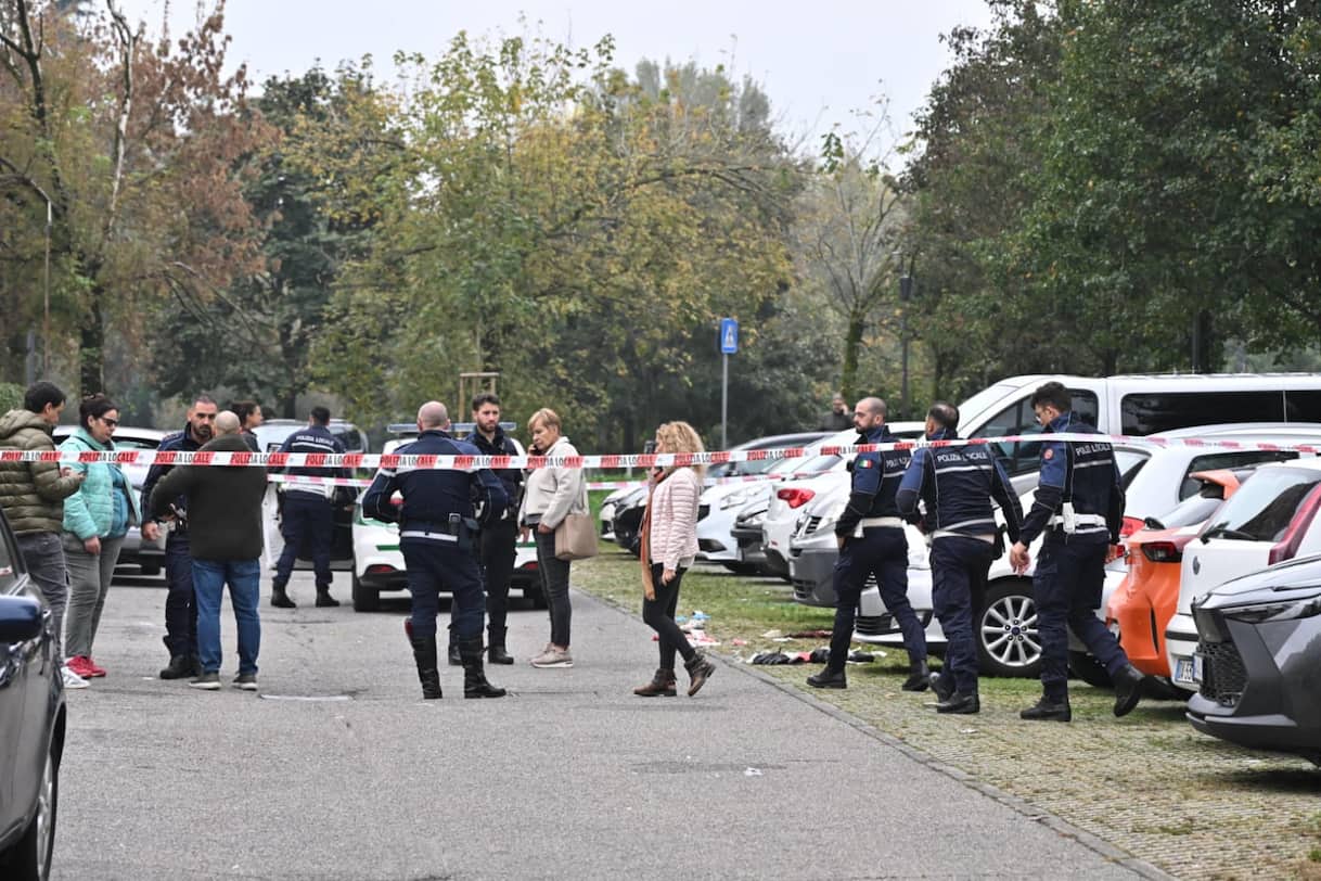 Milano, donna gravissima dopo essere stata accoltellata: preso l Milano, donna gravissima dopo essere stata accoltellata: preso l